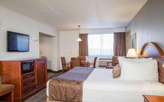 Best Western Plus Longbranch Hotel & Convention Center