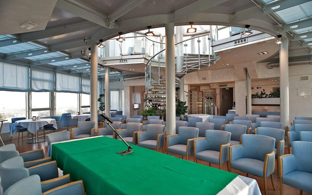 Sam Hotel