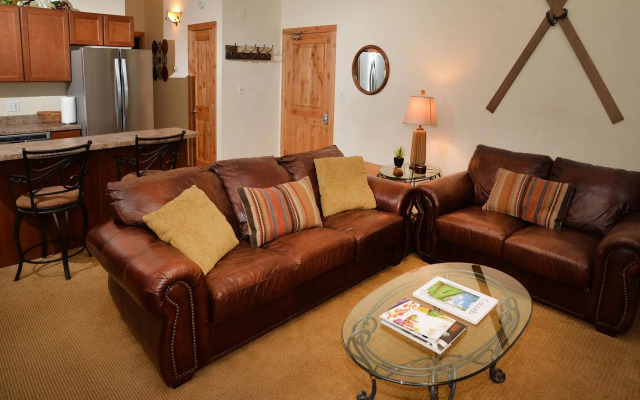 Lionshead Arcade Condo Rentals