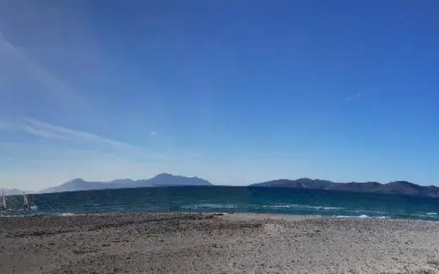 Nina Beach Hotel