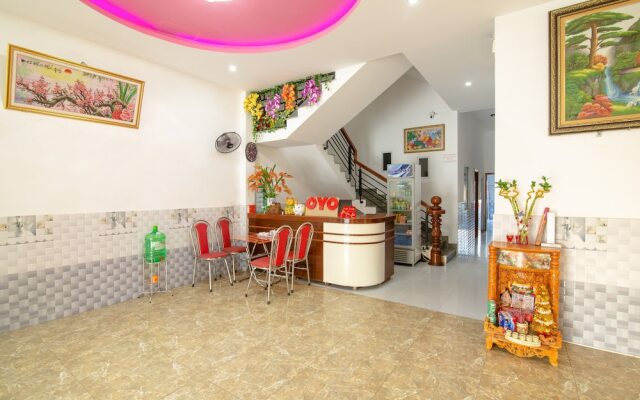 Viet Anh Motel by OYO Rooms