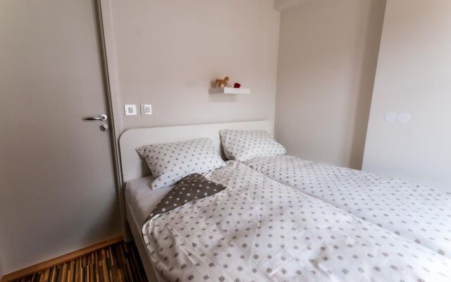 Cube Central Rooms For 2