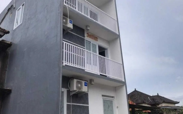 David Houses