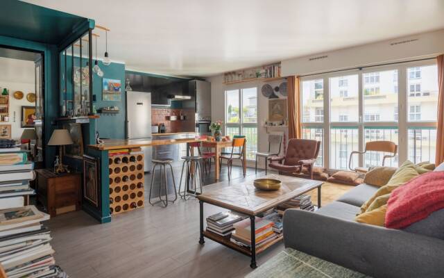 Paris Rebeval residence