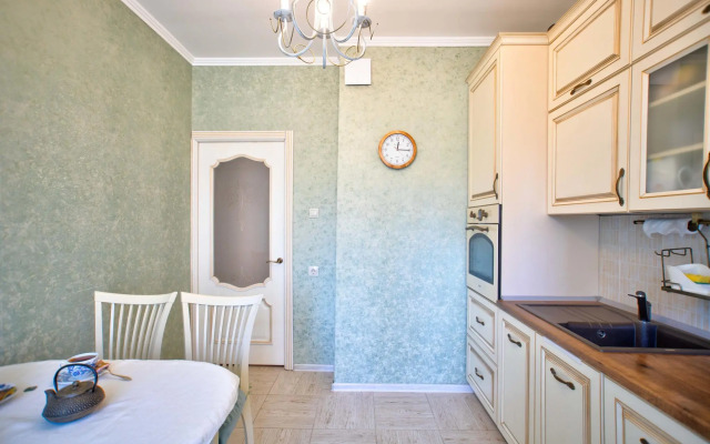 Апартаменты на проспекте Лабораторный 18