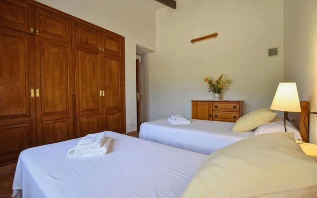 Country House in Selva With Private Pool