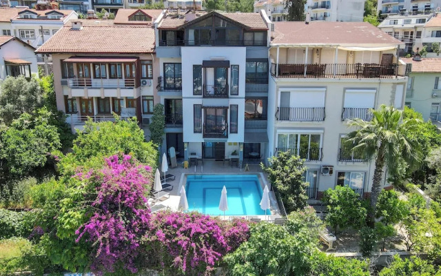 Mykonut Boutique Suites