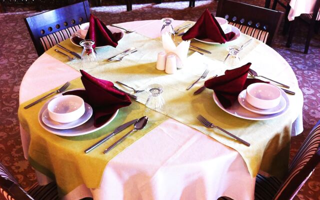 Grand Midyat Hotel