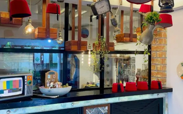 Habibi Hostel & Restaurant