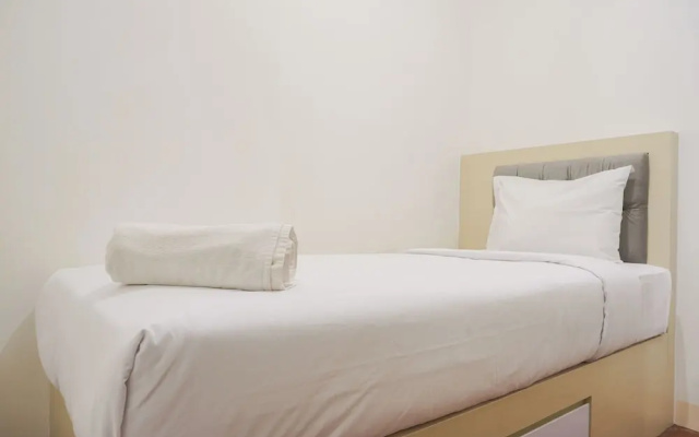 Pleasurable 2BR at Podomoro Golf View Apartment near Tol Cimanggis – Guest Rooms – Depok