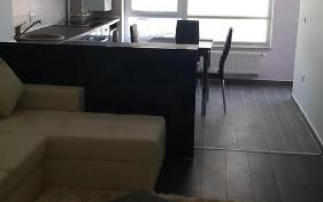 Avangarden Apartment