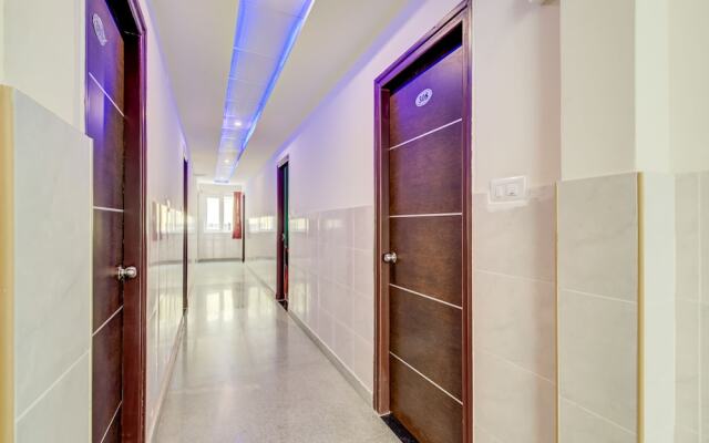 Capital O 19360 Sai Suites Inn