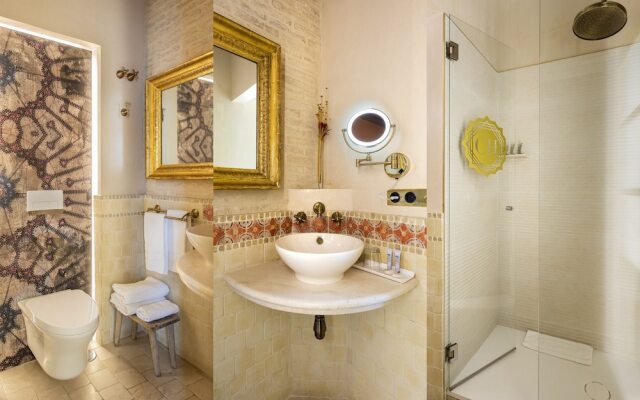 CH Apartments Rooftop Terrace