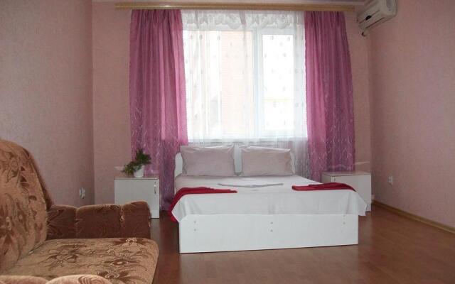 Uyut Hotel