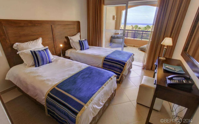 Aparthotel By Paradis Plage