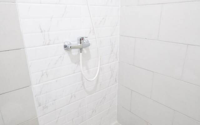 Cozy Stay Studio Connected With Mall At Supermall Mansion Apartment