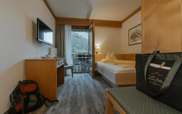 Hotel Zimba