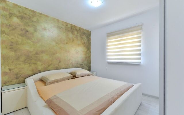 Apartments Mavracic