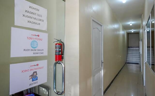 RedDoorz @ Jalan Setiabudi Semarang 2