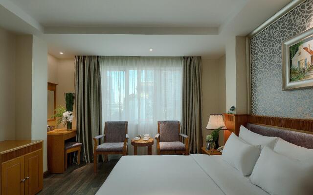 Silverland Sil Hotel & Spa