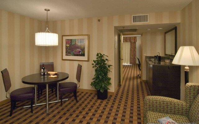 Embassy Suites by Hilton Minneapolis Airport