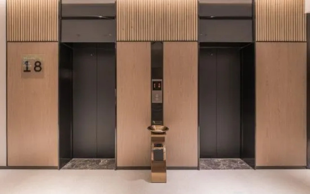 Madison Hotel Causeway Bay Plaza Honggutan Nanchang