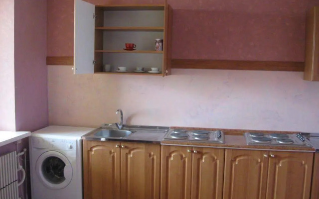 Hostel on Zalesskaya Street