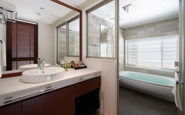 Adventures Island Koyaruzawa Lodge