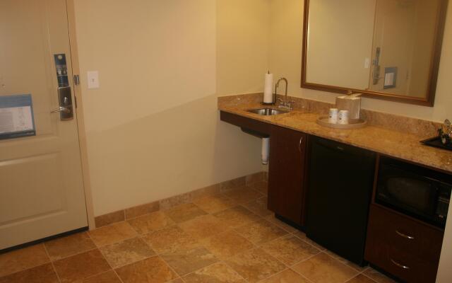 Hampton Inn & Suites Winston-Salem/University Area, NC