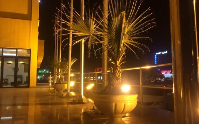 Lily Hotel Suites Hfouf
