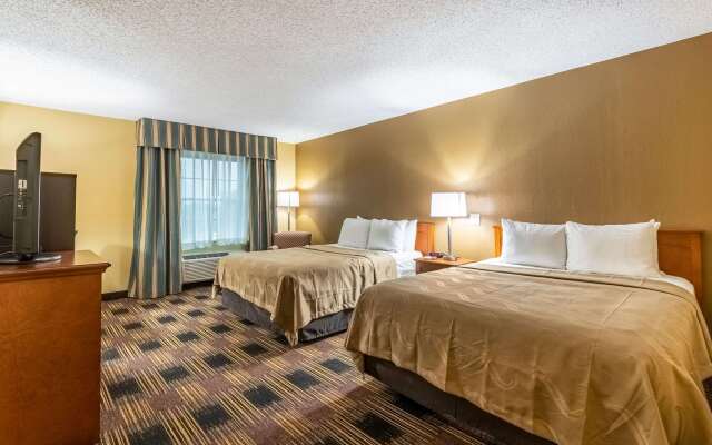 Quality Inn Newton at I-80