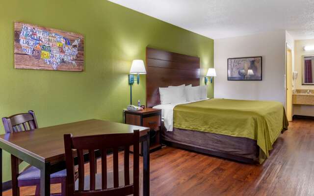 Econo Lodge Fayetteville I-95