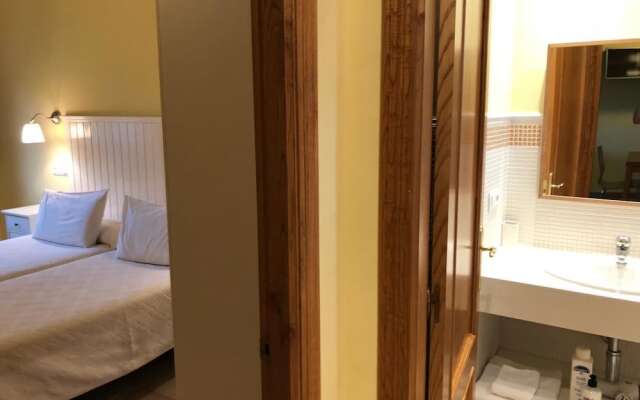 Apartamentos El Guindal