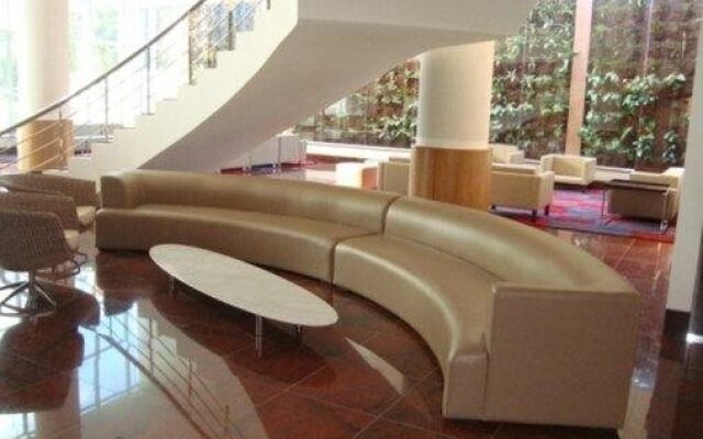 Caesar Business Manaus