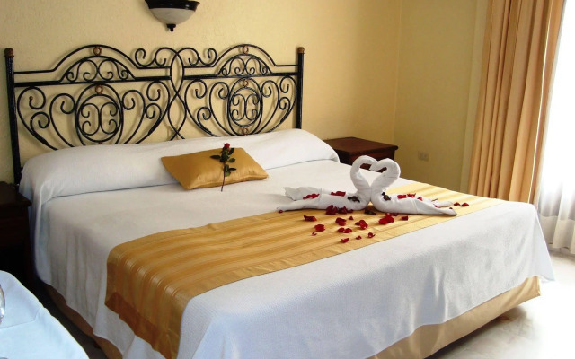 Отель Francis Drake by DOT Tradition