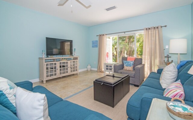 Coconut Bay by Cayman Villas