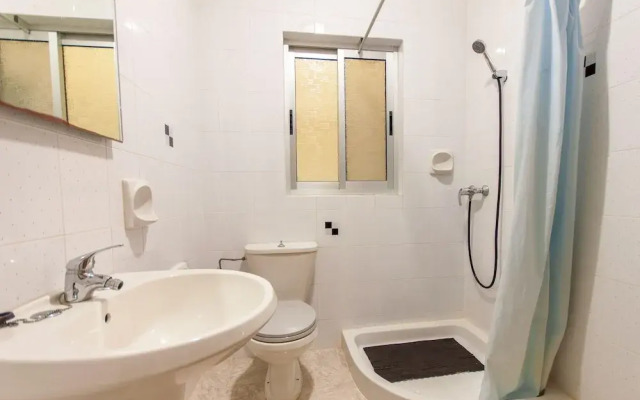 Merill Pool and Sea Charming Apart 3