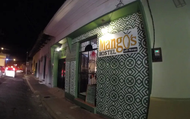 Mangos Hostel