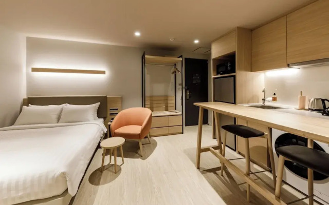 Nishitetsu Hotel Croom Bangkok Silom