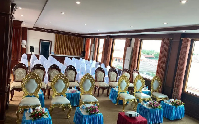 Anoulackkhenlao Hotel