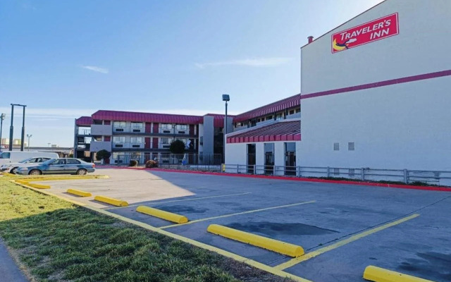 Travelers inn by OYO Wichita Falls