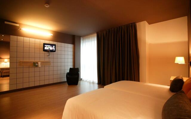 ATH Hotelandgo Arasur