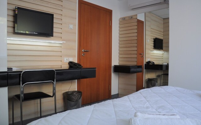 Garni Hotel Consul