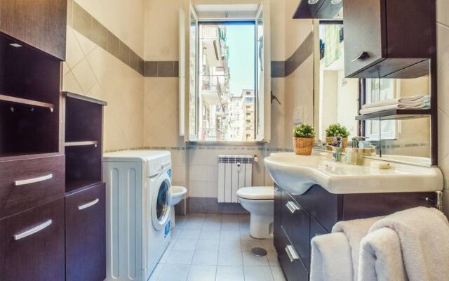 Cosy 2 bed Flat Near San Giovanni
