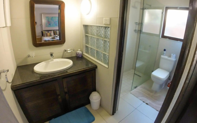 San Lameer Villa Rentals  2609