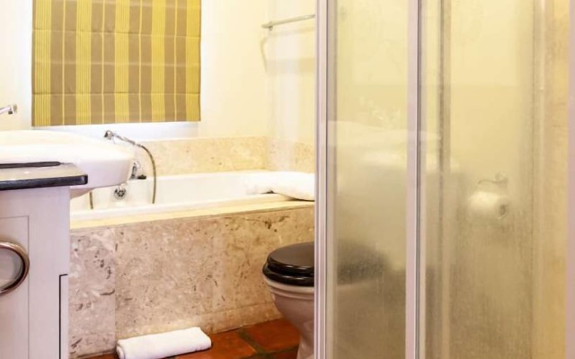 Navarre Farm Cottages