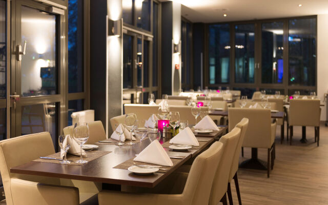 B&B HOTEL Krefeld-Süd