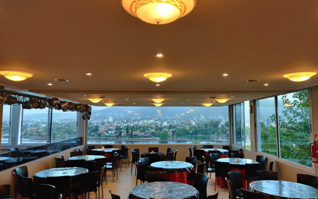 Hotel Distrito