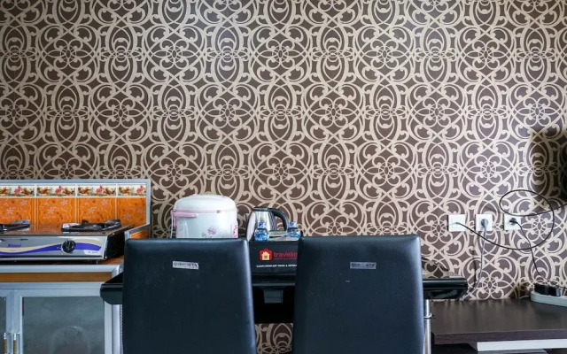 Amazing 1BR Apartment at The Wave @ Rasuna Epicentrum