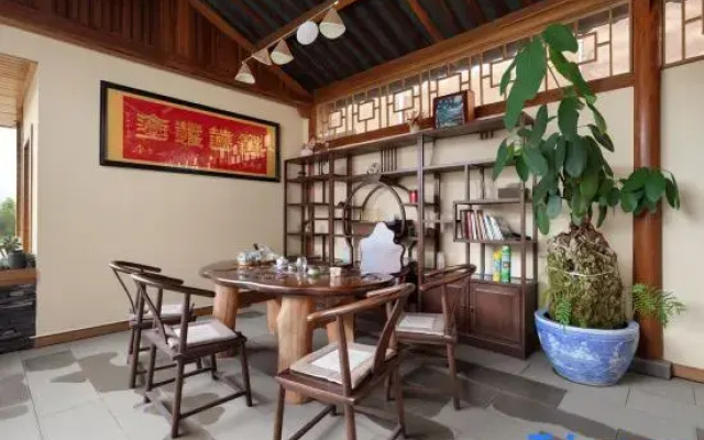 Dang Ge Jia Homestay (Puzhehei)